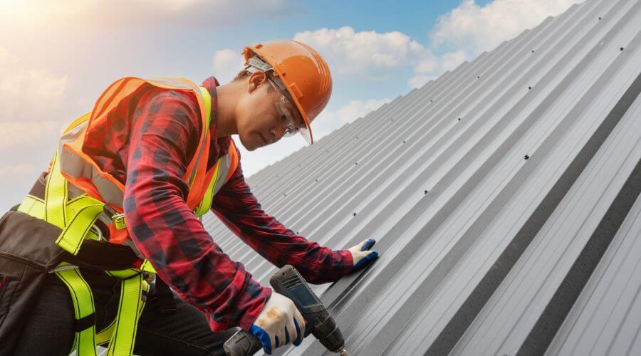 Professional Flat Roofing Installation in Plush, OR